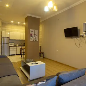 https://home-apartments.alltbilisihotels.com