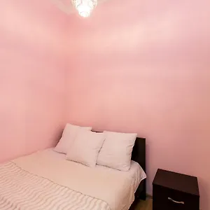 https://gabis-house.alltbilisihotels.com