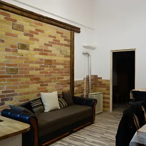 https://ringavenue-apartments-budapest.inbudapesthotels.com